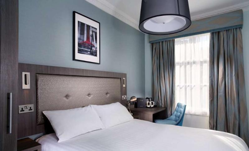 Hotel Hotel, Sure Collection By Western